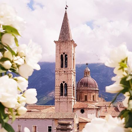 B&B Il Marchese Del Grillo Sulmona Exterior photo